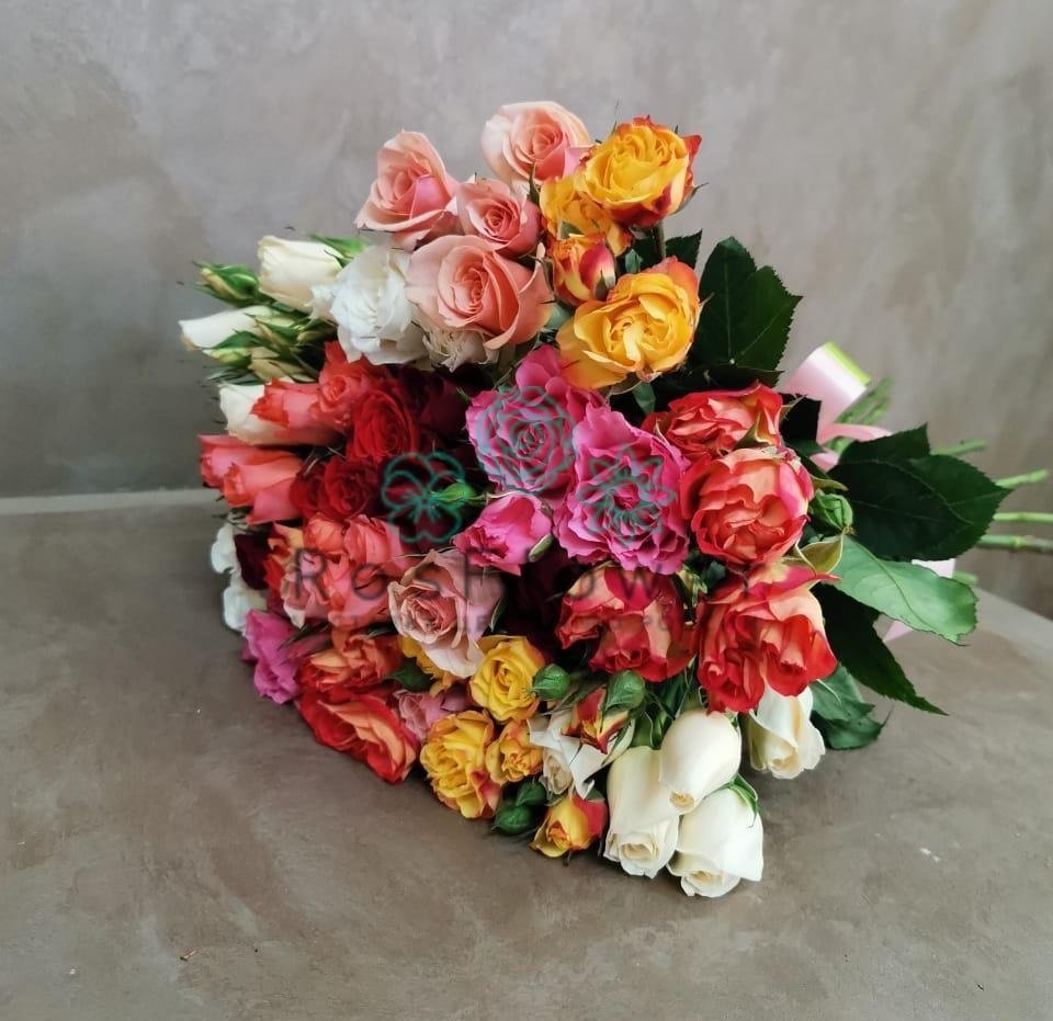 Букет цветов из: Розы в Пурпе