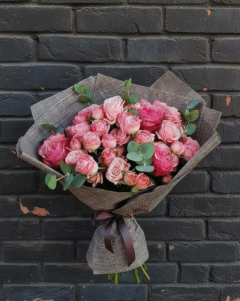 Букет цветов из: Розы в Пурпе