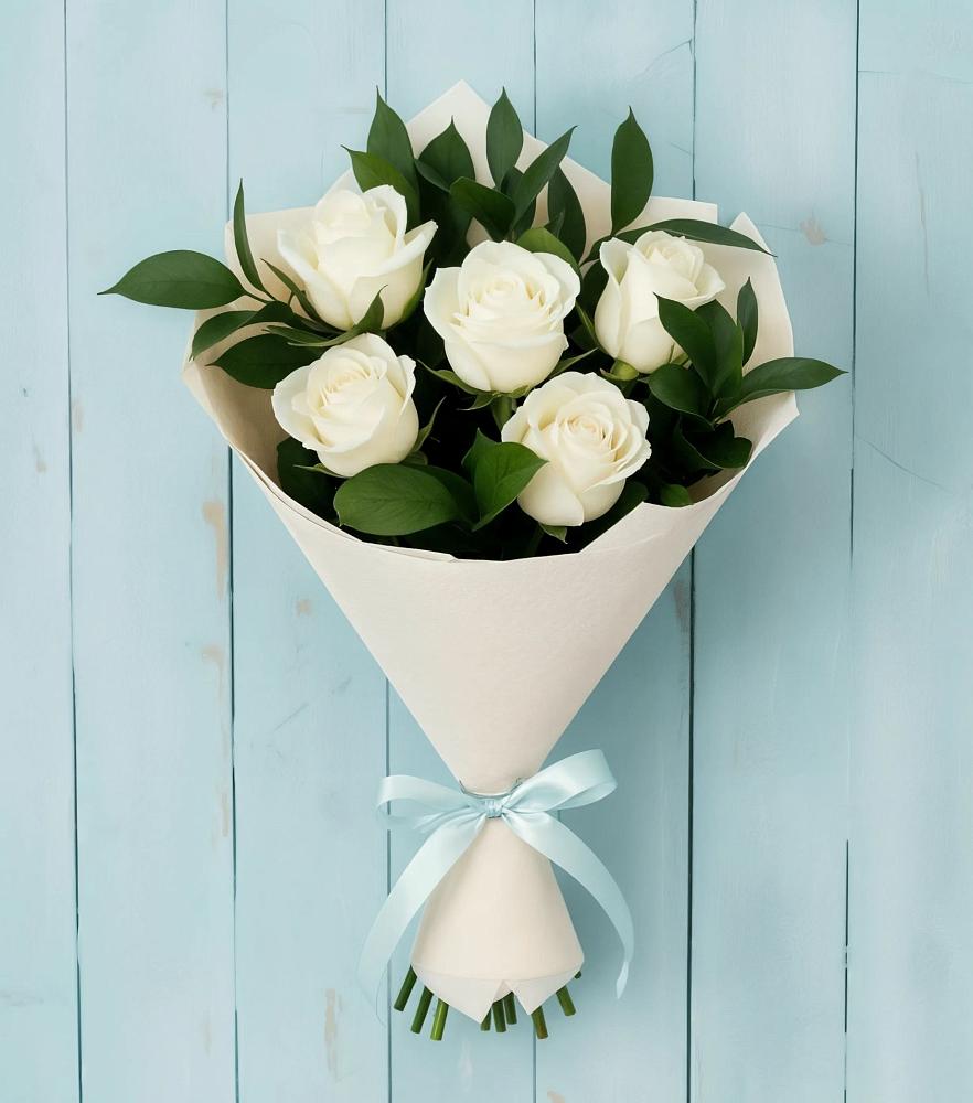 Букет цветов из: Розы в Пурпе