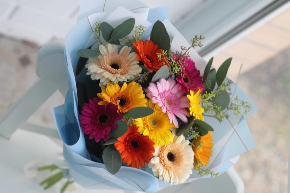 Букет цветов из: Герберы в Пурпе