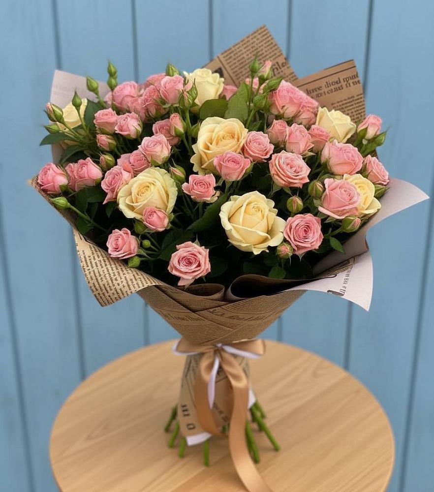 Букет цветов из: Розы в Пурпе