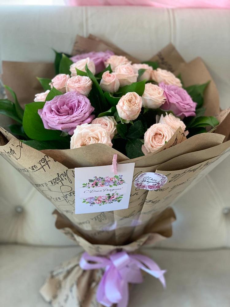 Букет цветов из: Розы в Пурпе