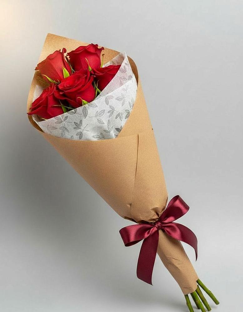 Букет цветов из: Розы в Пурпе