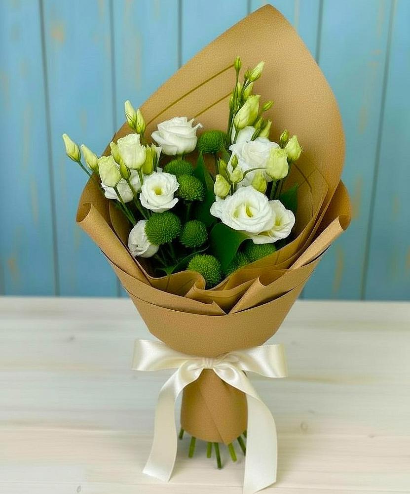 Букет цветов из: Хризантемы и Лизиантусы в Пурпе