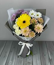 Букет цветов из:  Розы, Герберы и Хризантемы в Пурпе