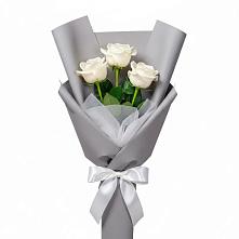 Букет 3 белые розы в Пурпе