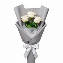 Букет 3 белые розы в Пурпе