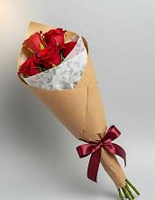 Букет цветов из:  Розы в Пурпе