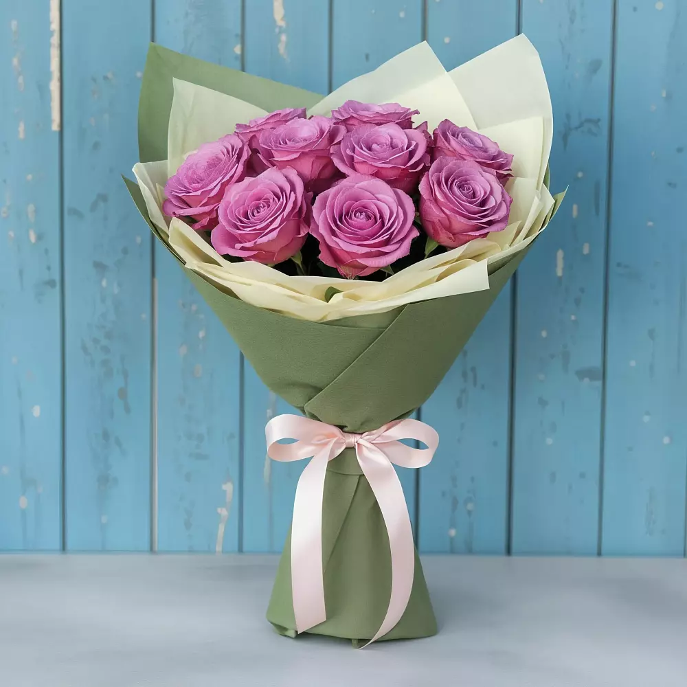Букет Розы Фёрст Леди в Пурпе