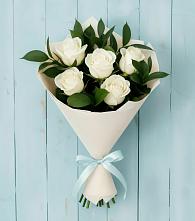 Букет цветов из:  Розы в Пурпе