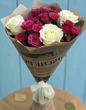 Букет цветов из:  Розы в Пурпе