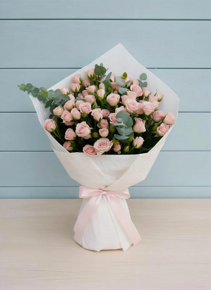 Букет цветов из: Розы в Пурпе