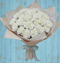 Букет цветов из:  Гвоздики #REPLACE_PRED# Пурпе